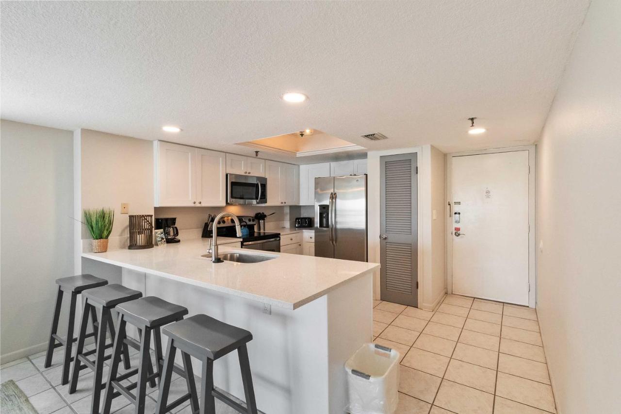 301 Beach Place Condos St. Pete Beach Exterior foto